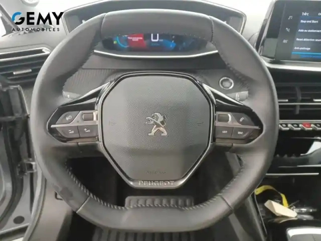 Peugeot 2008 puretech 130 s&amp;s bvm6 — photo 9