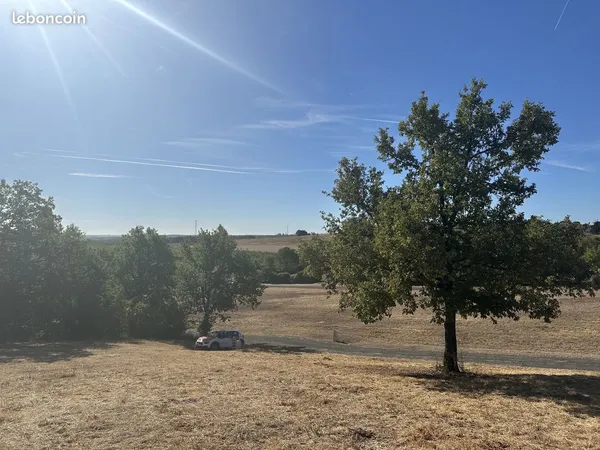 Terrain 2883 m² Sainte-Christie
