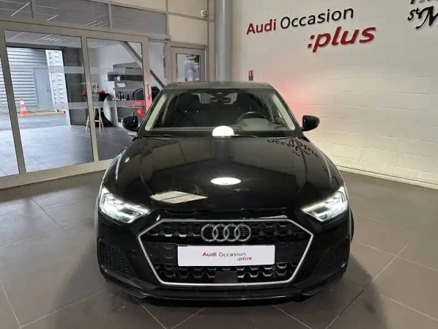 Audi A1 sportback 30 tfsi 110 ch s tronic 7 — photo 26