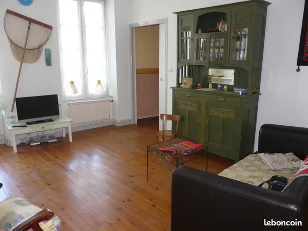 Loue appartement centre ville