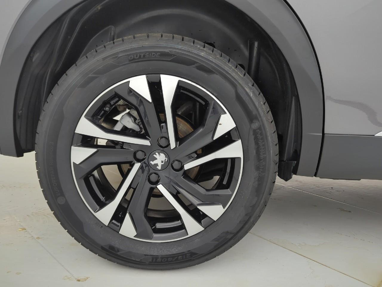 Peugeot 2008 puretech 100 s&s bvm6 allure — photo 32