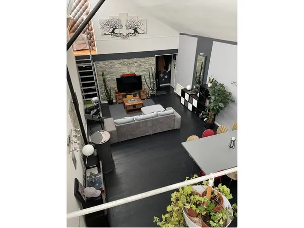 Vend Appartement T4 Duplex
