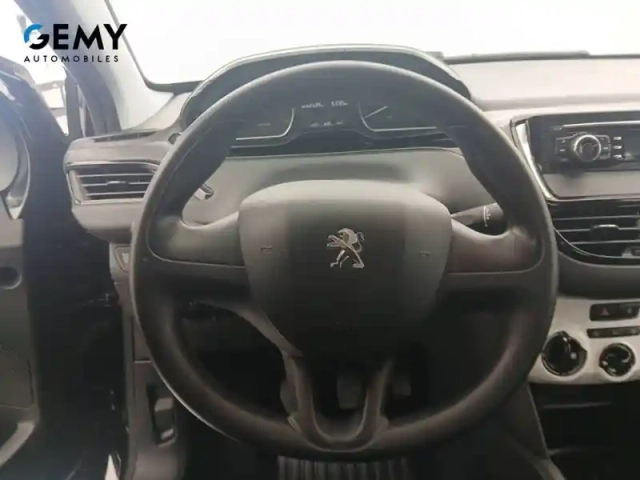 Peugeot 208 1.2 puretech 68ch bvm5 — photo 13