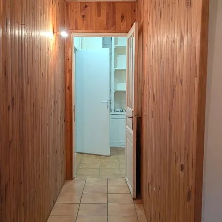 Maison mitoyenne 100 M2, 3 Chambres