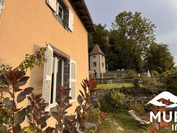 Maison 13 pièces 320 m²