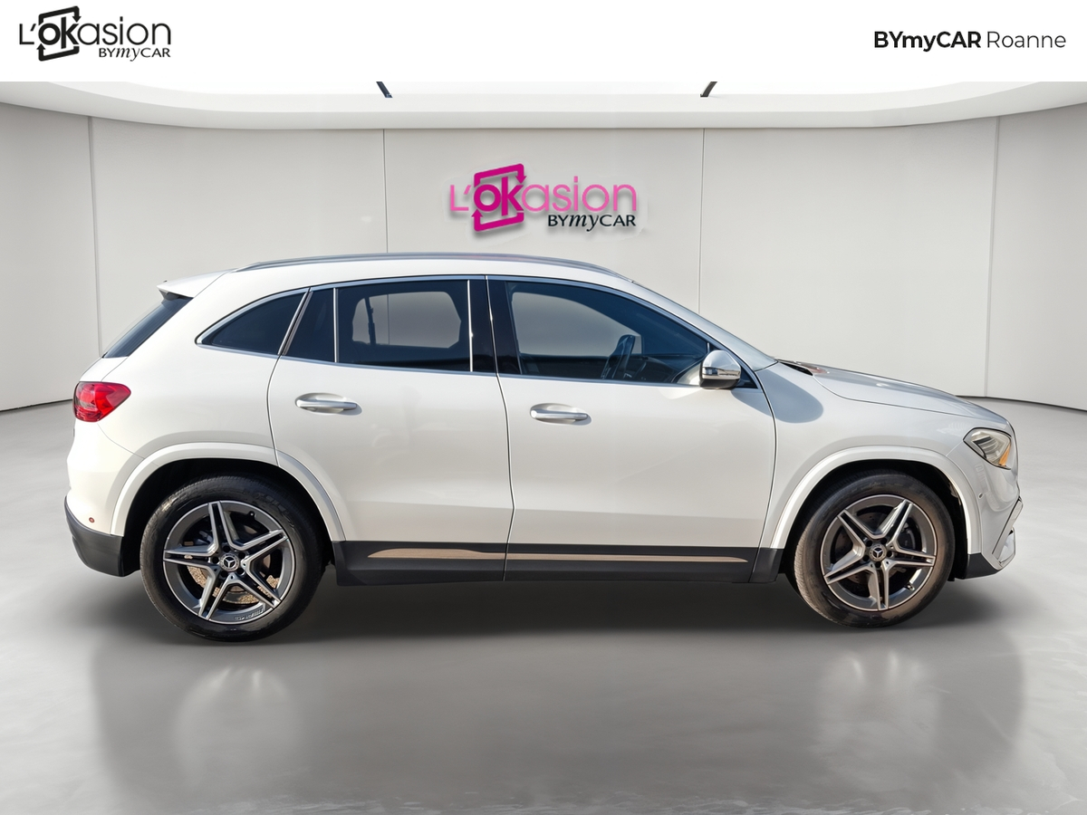 Mercedes GLA 180 7G-DCT — photo 6
