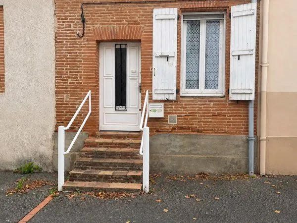 Loue maison de ville