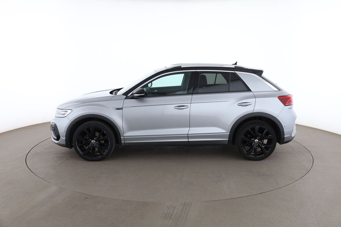 Volkswagen T-Roc 1.5 TSI EVO R-Line DSG7 — photo 2