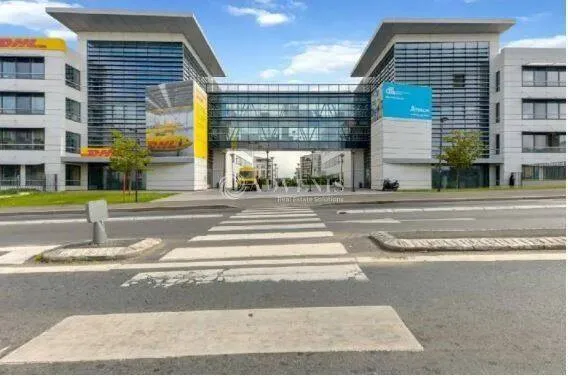 Bureaux 2808 m²