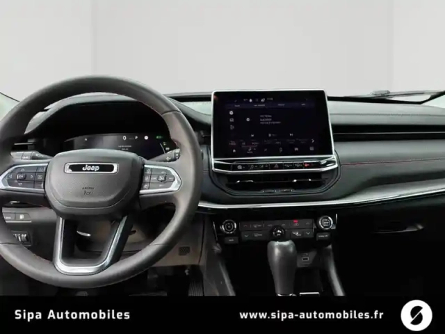 Jeep Compass 1.3 phev t4 240 ch 4xe eawd — photo 15