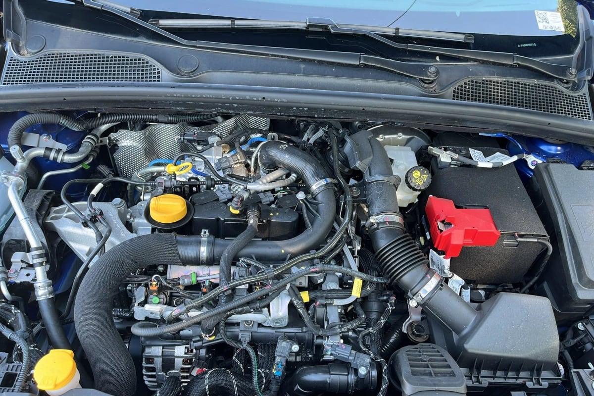 Renault Clio 5 — photo 24