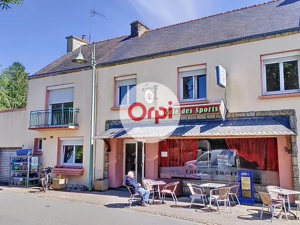 Murs commerciaux (Bar - Presse) + Logement de fonction - Centre bourg de Pluherlin (Morbihan)