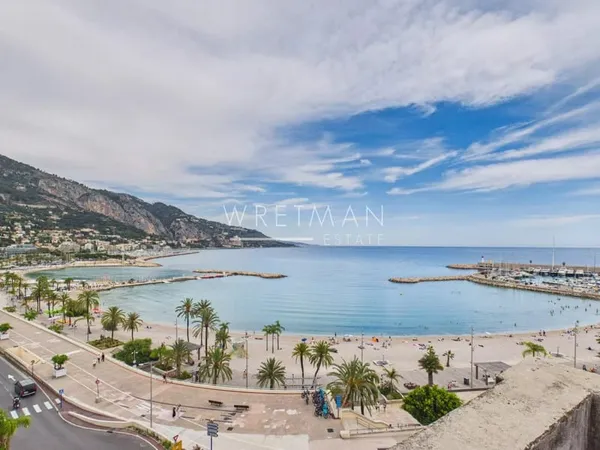 Charmant appartement en duplex en dernier étage avec terrasse, vue mer panoramique - Vieux Menton