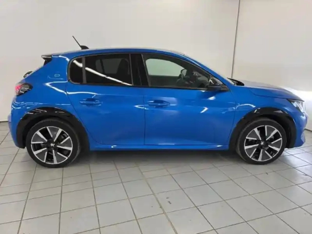Peugeot 208 e- 136ch gt — photo 10