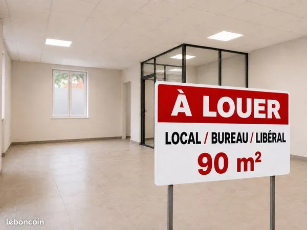 Local / Bureaux 90 m² - Parking privé sécurisé - RN7 / A7