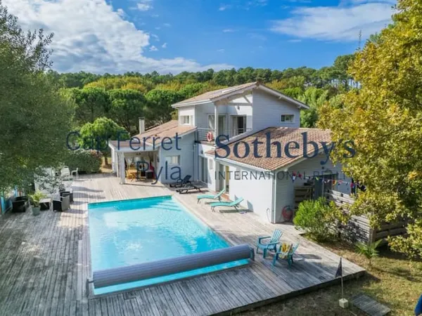 Maison 7 pièces 175 m²