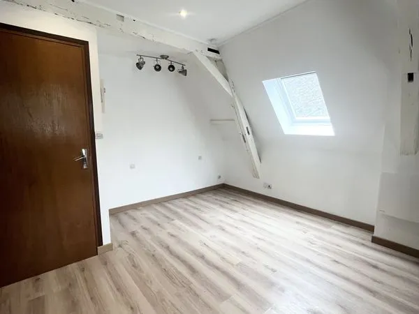 Studio 1 pièce 19 m²