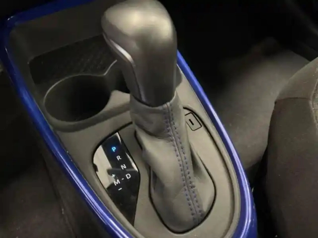 Toyota Aygo X 1.0 vvt-i 72ch design s-cvt my23 — photo 12