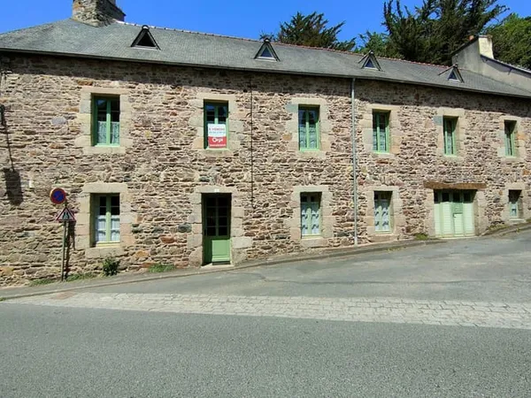 Immeuble de rapport 5 pièces 137 m²