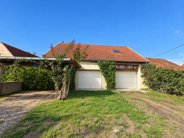 Maison 1 pièce 100 m²