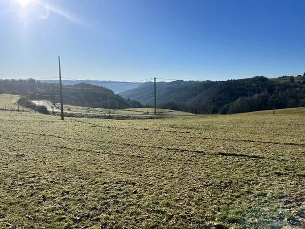 Terrain constructible 1900 m²