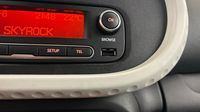 Renault Twingo E-Tech Electric Authentic R80 Achat Intégral — photo 30