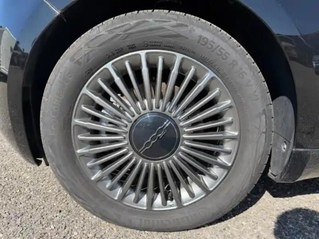 Fiat 500 e 118ch icône — photo 5
