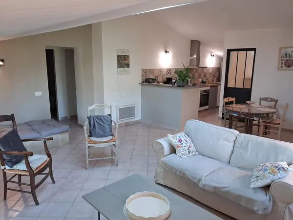 Appartement de 84m2 à louer sur Apt