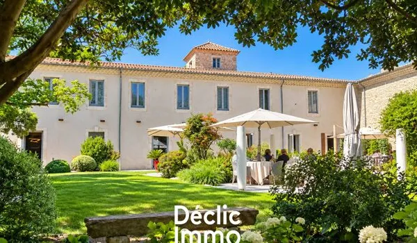 Propriété 10 pièces 900 m²