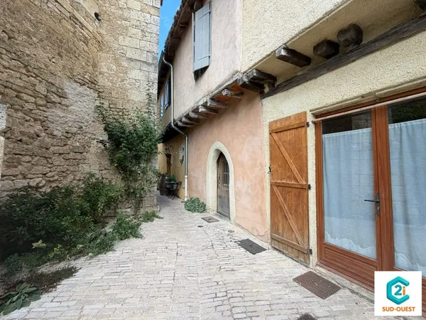 Maison à louer Sarrant