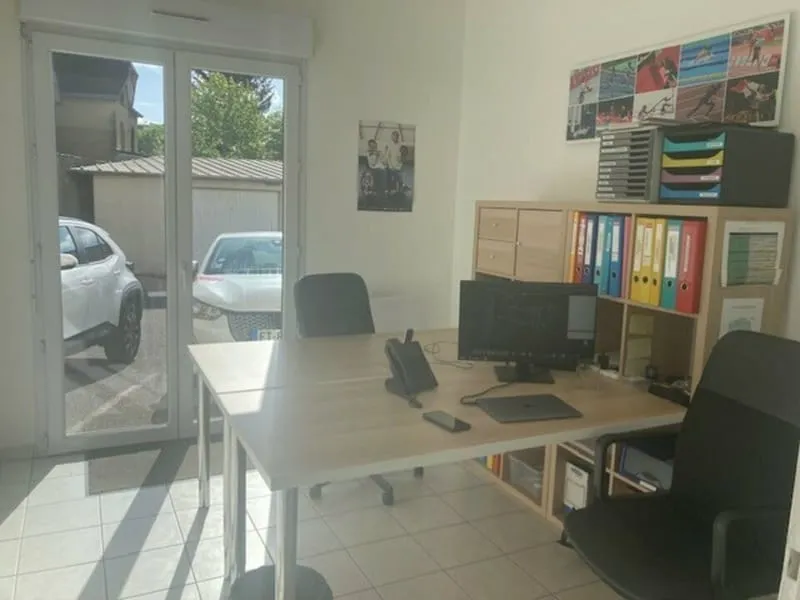 Photo 2