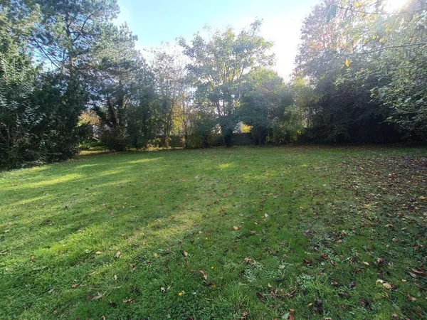 Terrain 790 m²