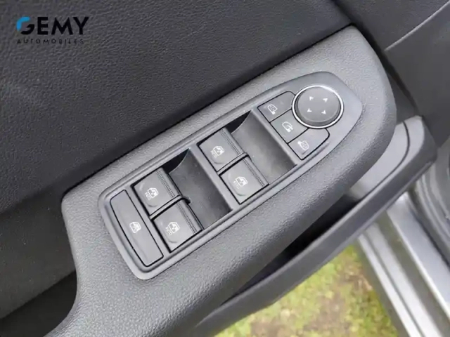 Renault Clio blue dci 100 — photo 79