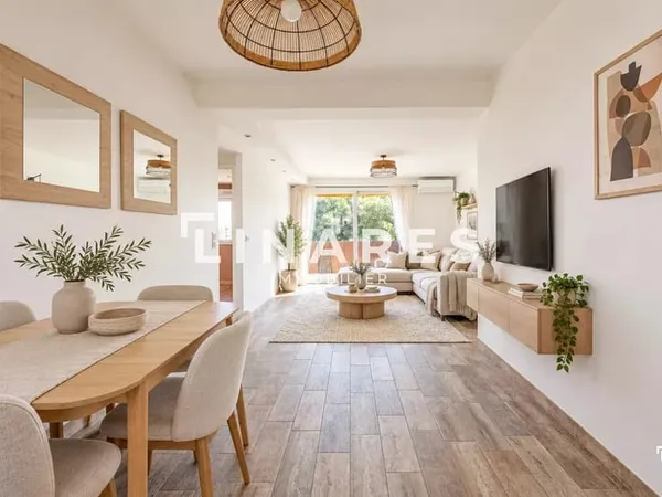 LA PIGNATELLE - Appartement T4 de 78m2 - Balcon - Cave - 13012 Montolivet