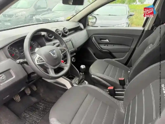 Dacia Duster 1.5 blue dci 115ch prestige 4x2 - 20 — photo 30