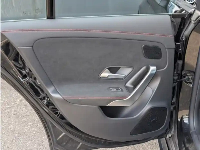 Mercedes Cla 200 d — photo 17