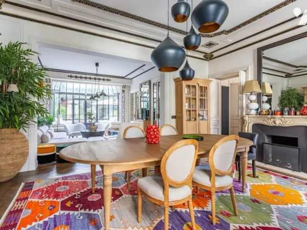Appartement 8 pièces 272 m²