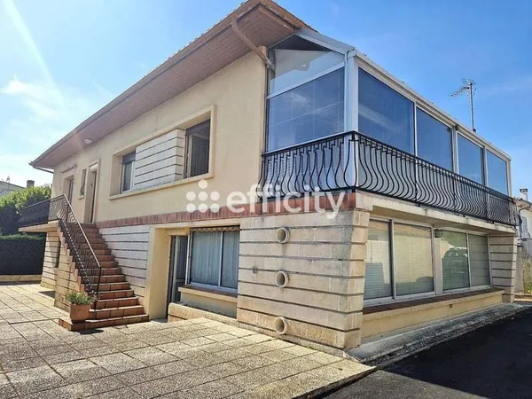 Maison de ville 7 pièces 188 m²