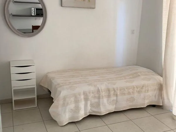 Location chambre meublée chez l'habitant Montpellier Beaux Arts