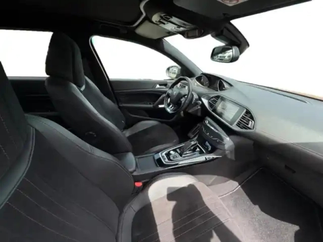 Peugeot 308 1.2 puretech 130ch e6.c s&amp;s gt line eat8 — photo 15
