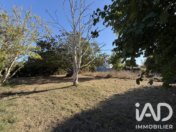 Terrain 627 m²