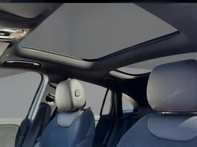 Mercedes Gla 200 d — photo 14
