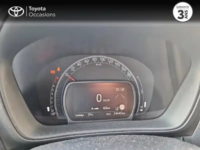 Toyota Aygo X 1.0 vvt-i 72ch dynamic — photo 14