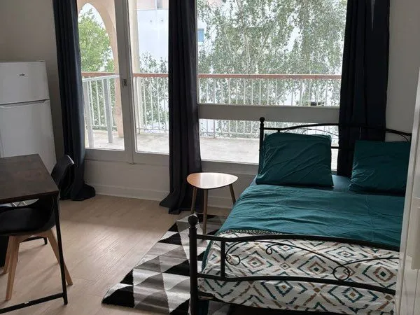 Location chambre meublée avec terrasse privative