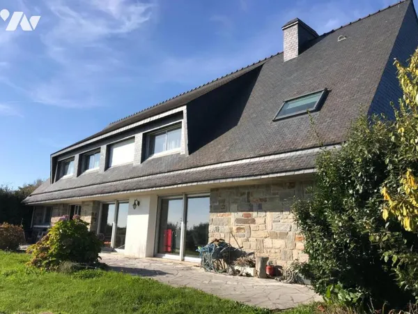 Maison 9 pièces 220 m²