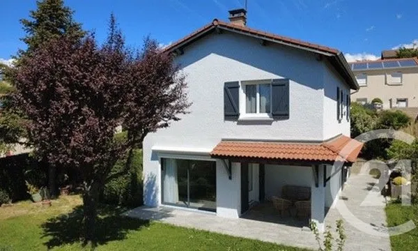 Maison 6 pièces 120 m²