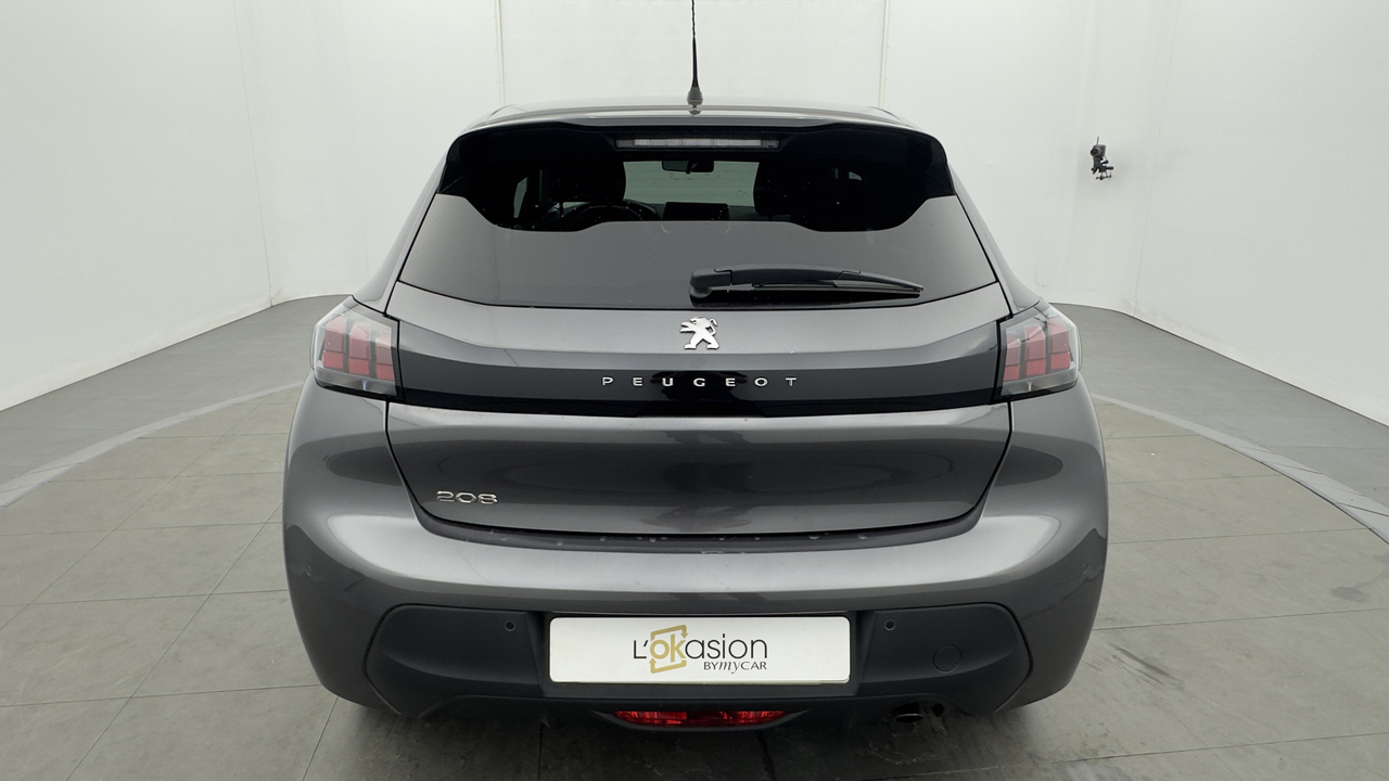 Peugeot 208 PureTech 100 S&amp;S EAT8 — photo 4