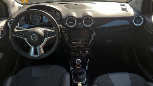 Opel Adam 1.4 87 - Rocks – 2018 – 129788 km – Essence – Boîte Manuelle — photo 24