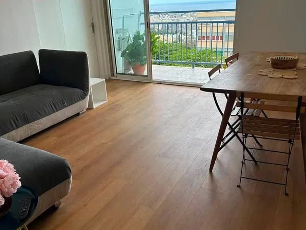 Chambre colocation rénovée - 570 tout compris - Vue mer - Saint-Denis