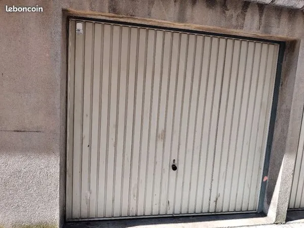 Garage / box de 15 m², Nancy (54000) Boufflers